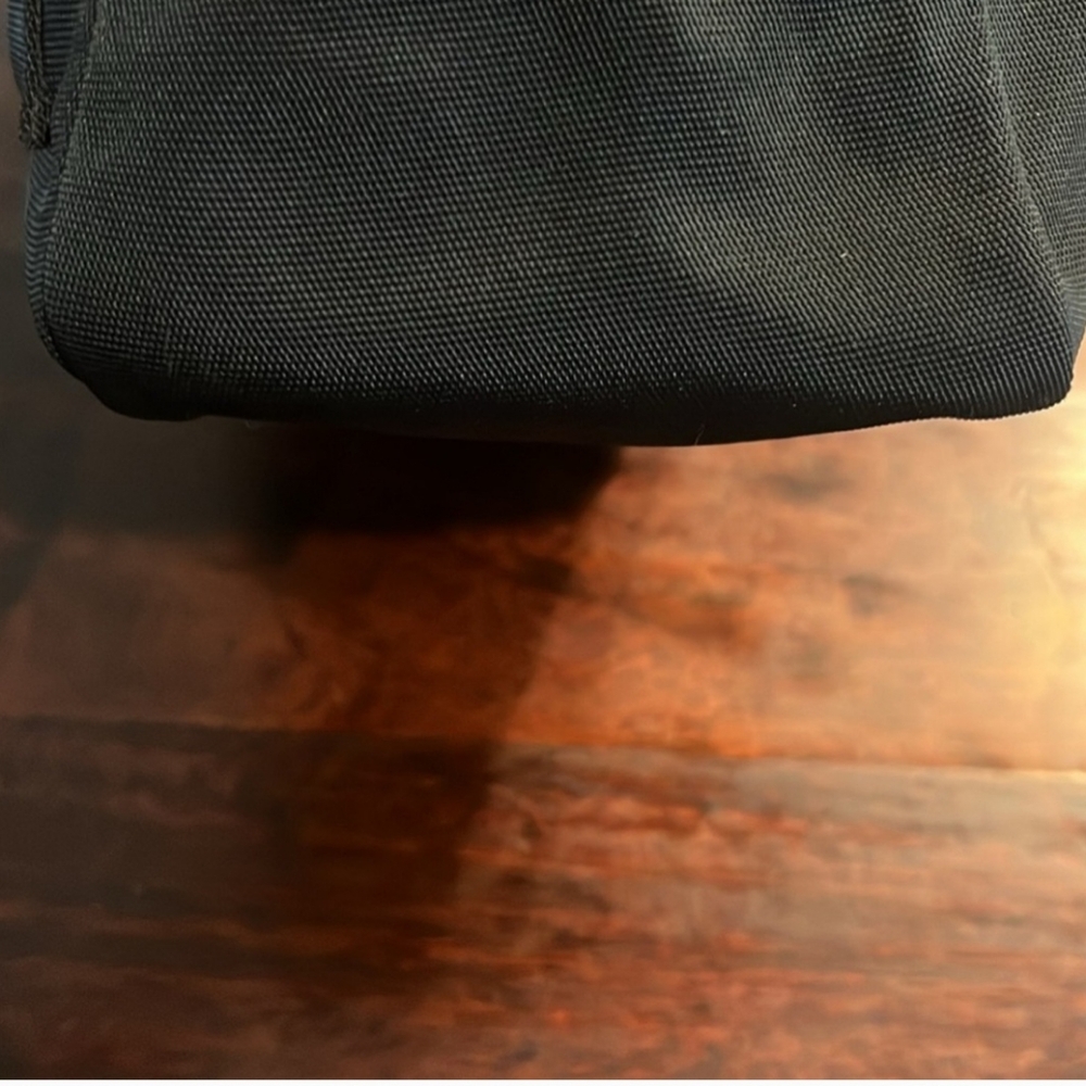 GUCCI Vintage Nylon Hand Bag with Bamboo Handle Black - Picture 4 of 12